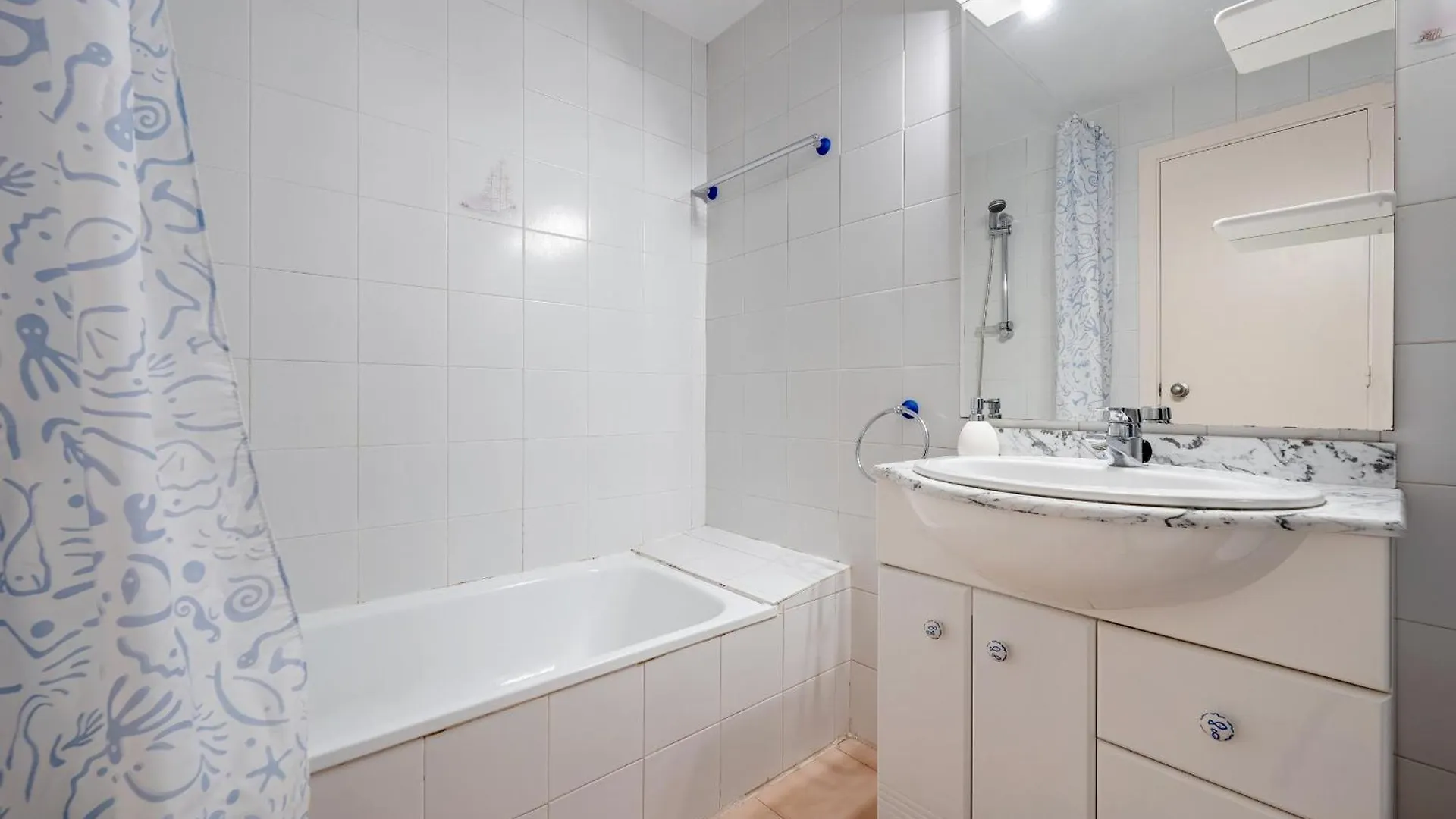 Hauzify I Apartament Apolo Platja d'Aro